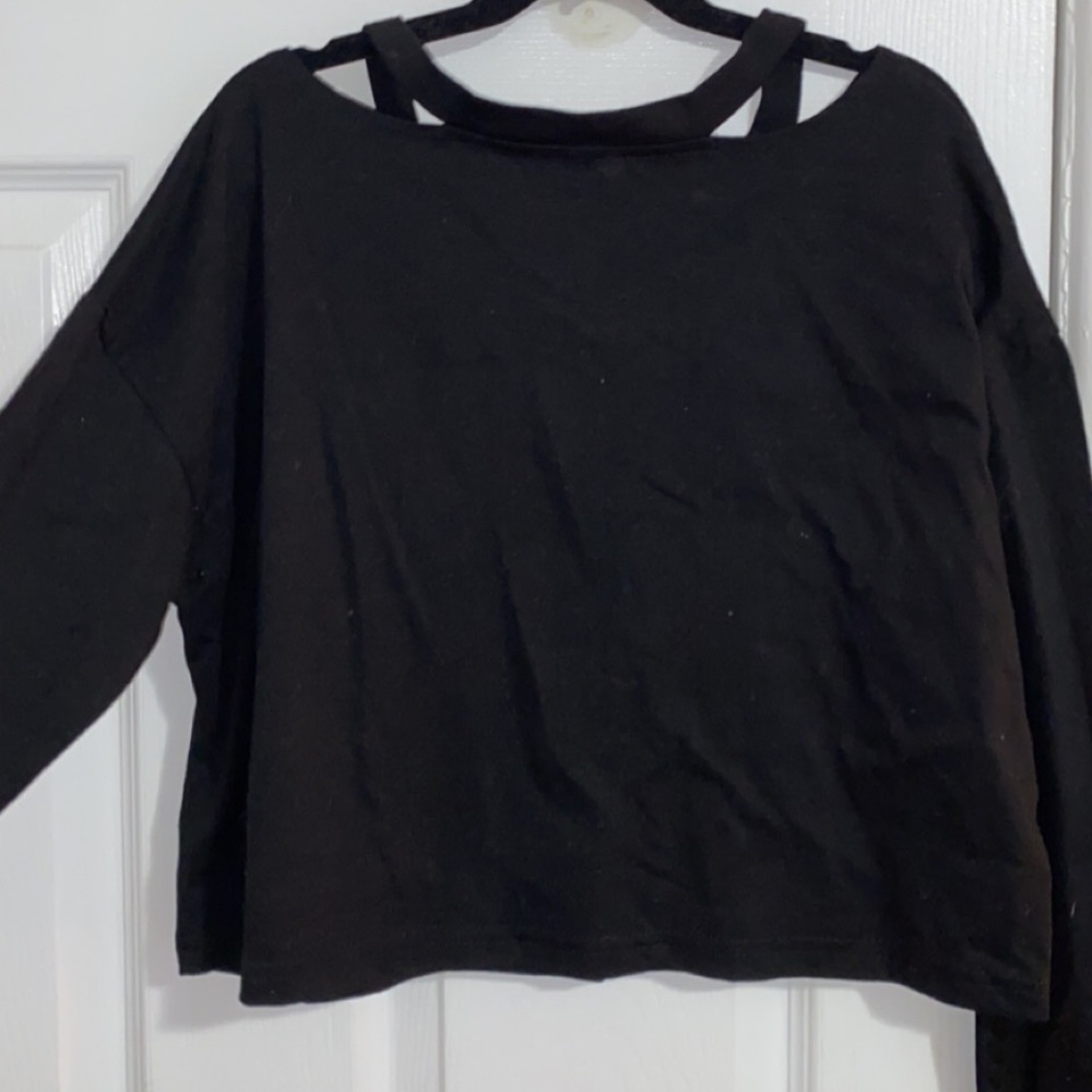 Crop Top - Picture 2 of 2